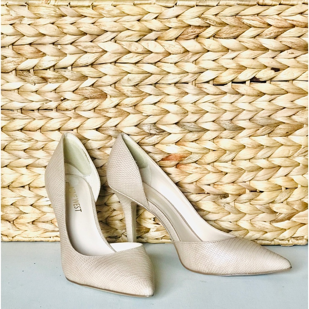 Classy nude Nine West heels